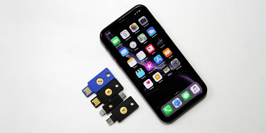 Nfc iphone 15 pro. NFC айфон 12 мини. YUBIKEY 5 NFC. YUBIKEY 5c NFC упаковка. Juat2 – NFC айфон 12.