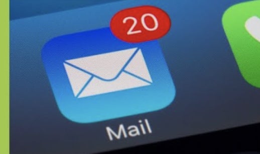 iOS mail app icon